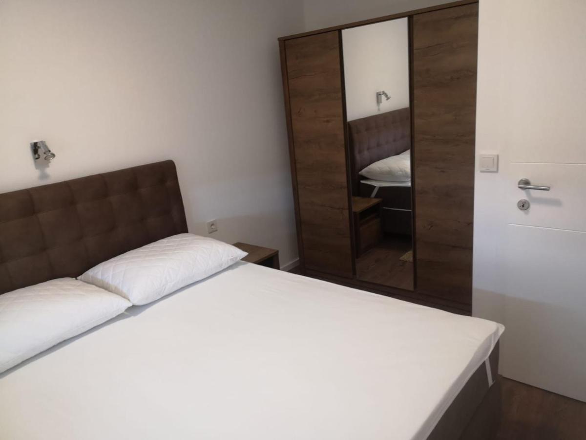 Navis Apartment Supetarska Draga Luaran gambar