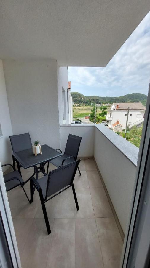 Navis Apartment Supetarska Draga Luaran gambar